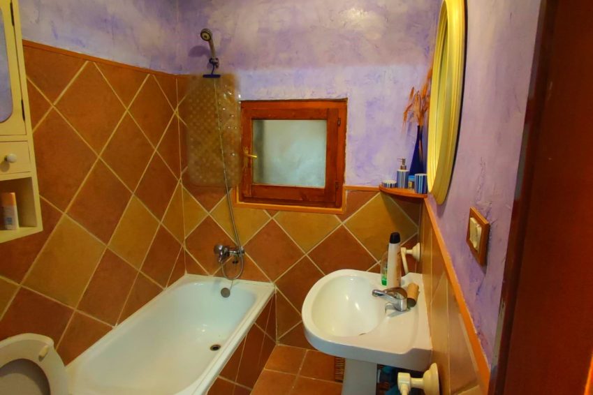 BAÑO PRIMERA PLANTA